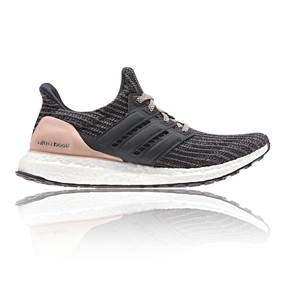 light pink ultra boosts